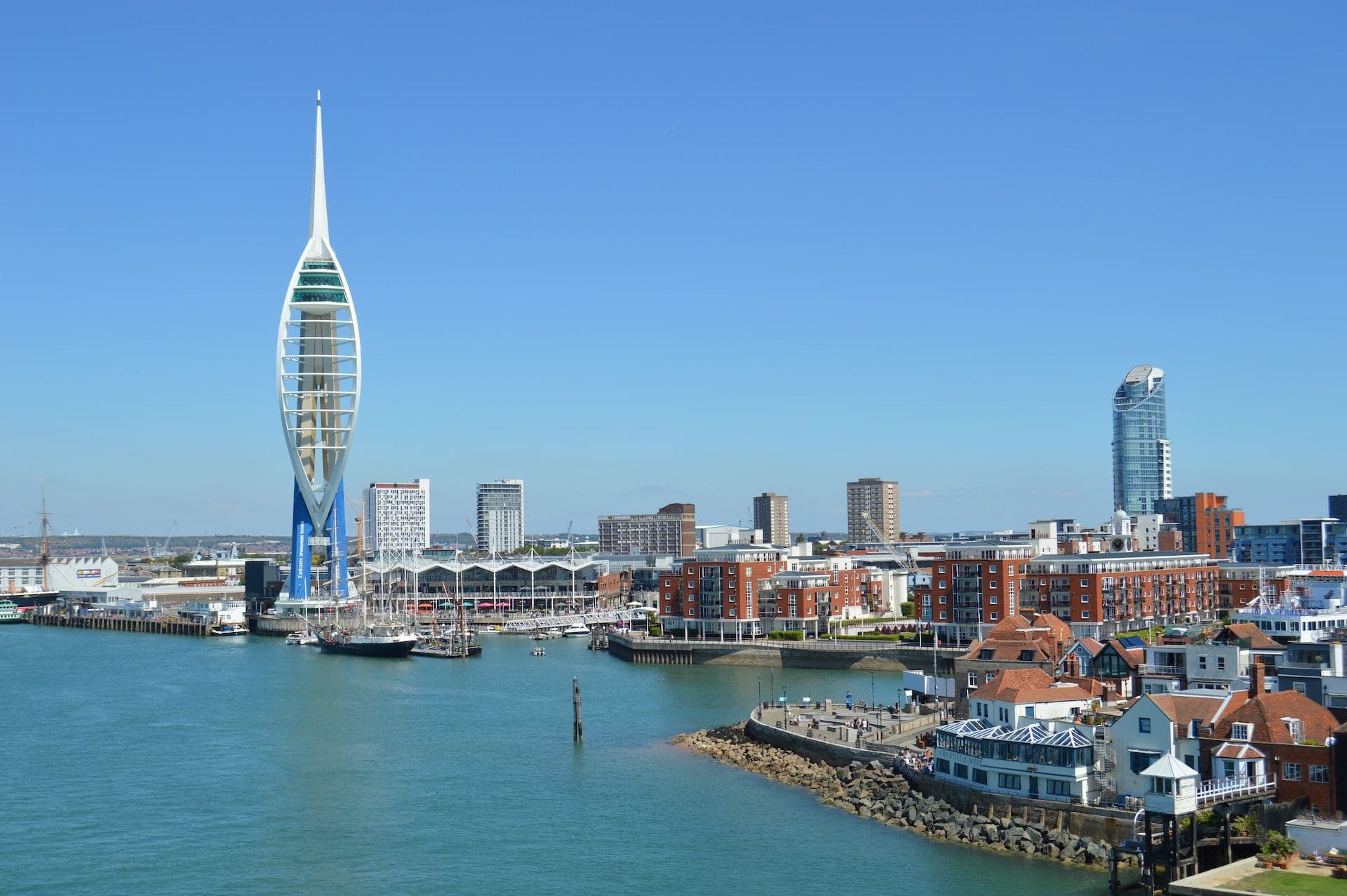 15-ways-to-make-extra-money-in-portsmouth