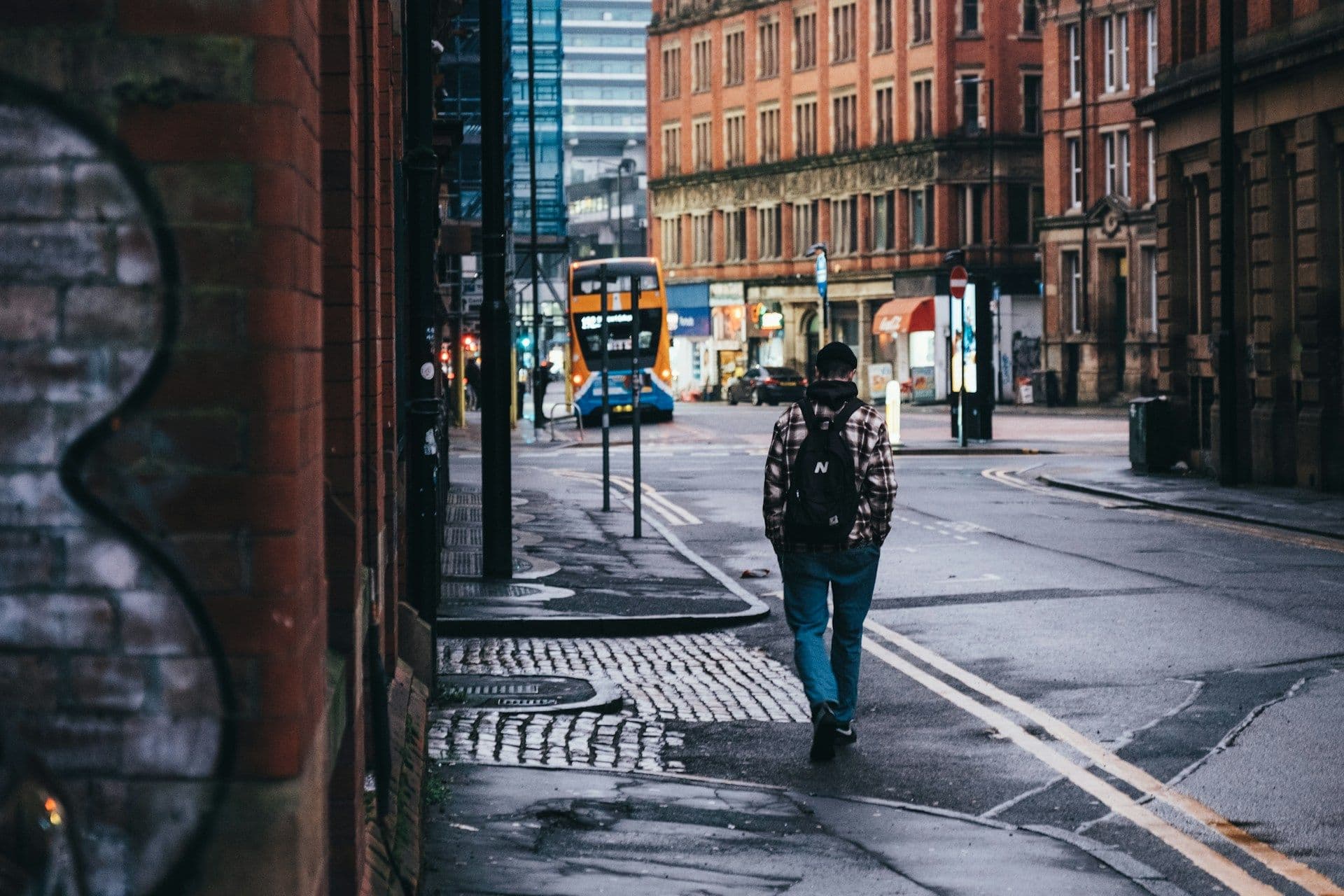 how-much-does-it-cost-to-be-a-student-in-manchester